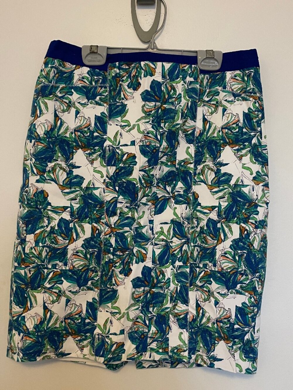 Club Monaco, Size 10, Blue, Green and White Skirt